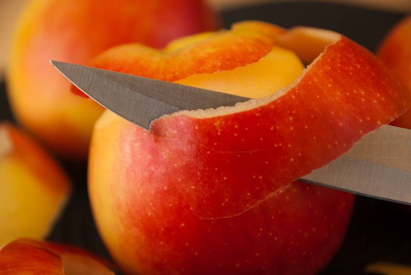 Apple face mask recepies for glowing , clear or dull skin + desserts